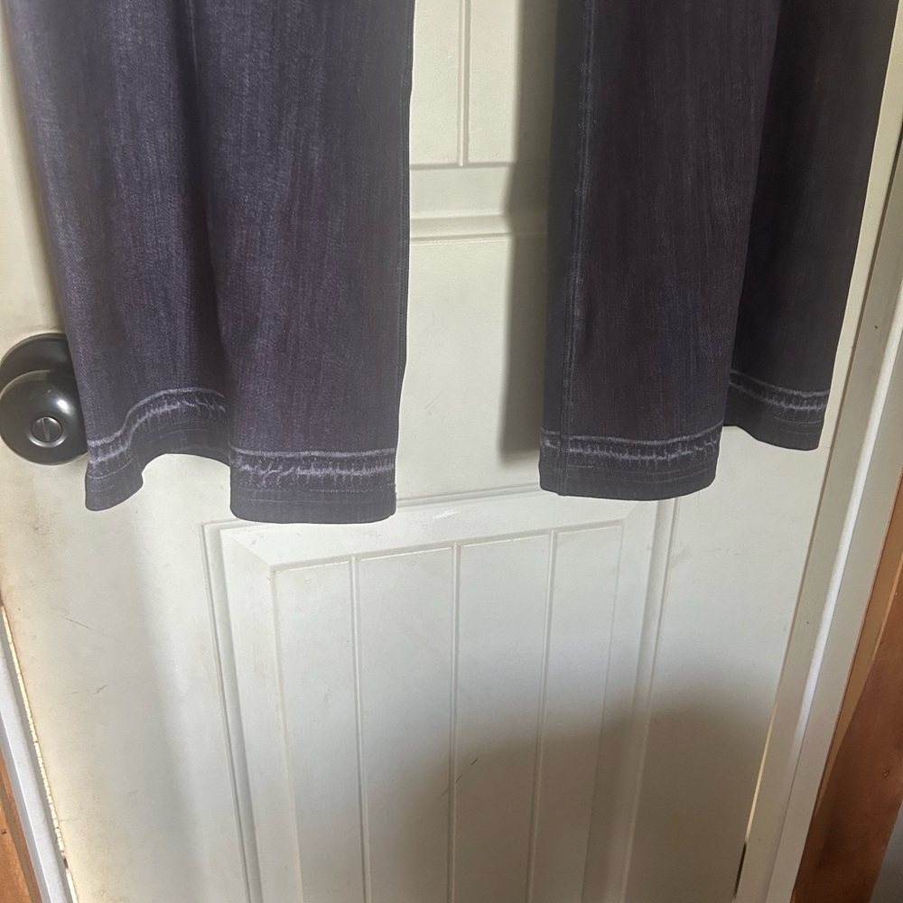 Pants - Picture 5 of 15